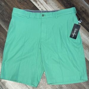 Walter Hagen Mint Green Golf Shorts